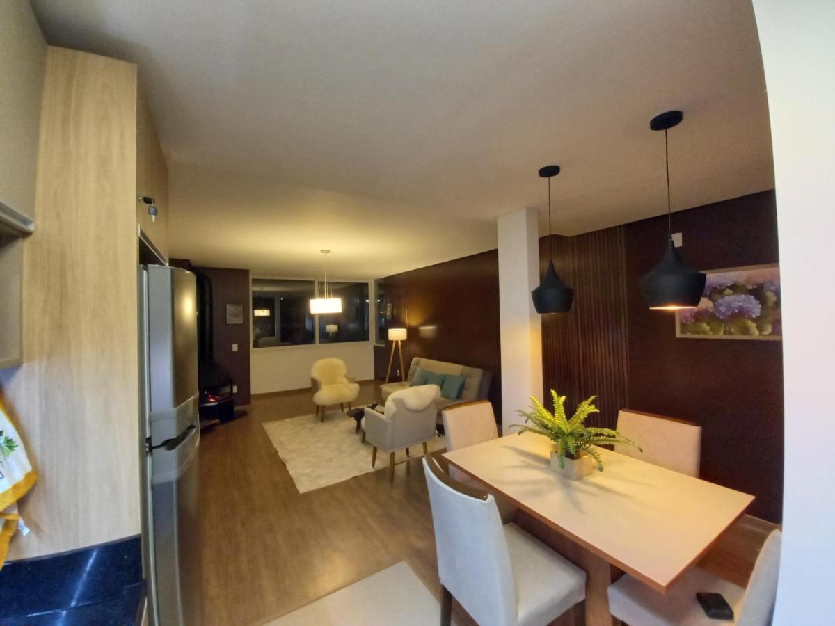 Gramado - Apartamento Aconchegante com Lareira e Churrasqueira Exterior foto